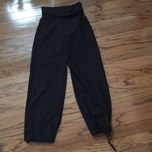 Lululemon full leg, drawstring ankle, black